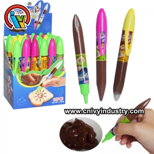 stylo à chocolat presser la sauce au chocolat